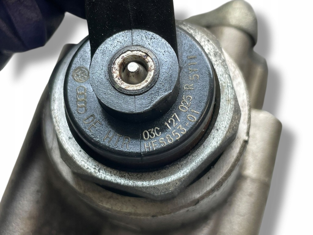 фото №8, Audi a6 s6 c5 4b 1900cm3 дизель насос впрыскная 03c127025r