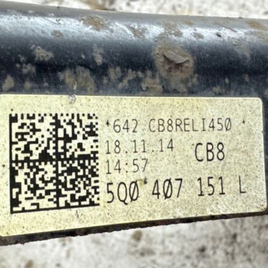 фото №9, Volkswagen golf vii 2015 перед сторона левая нижний рычаг передний