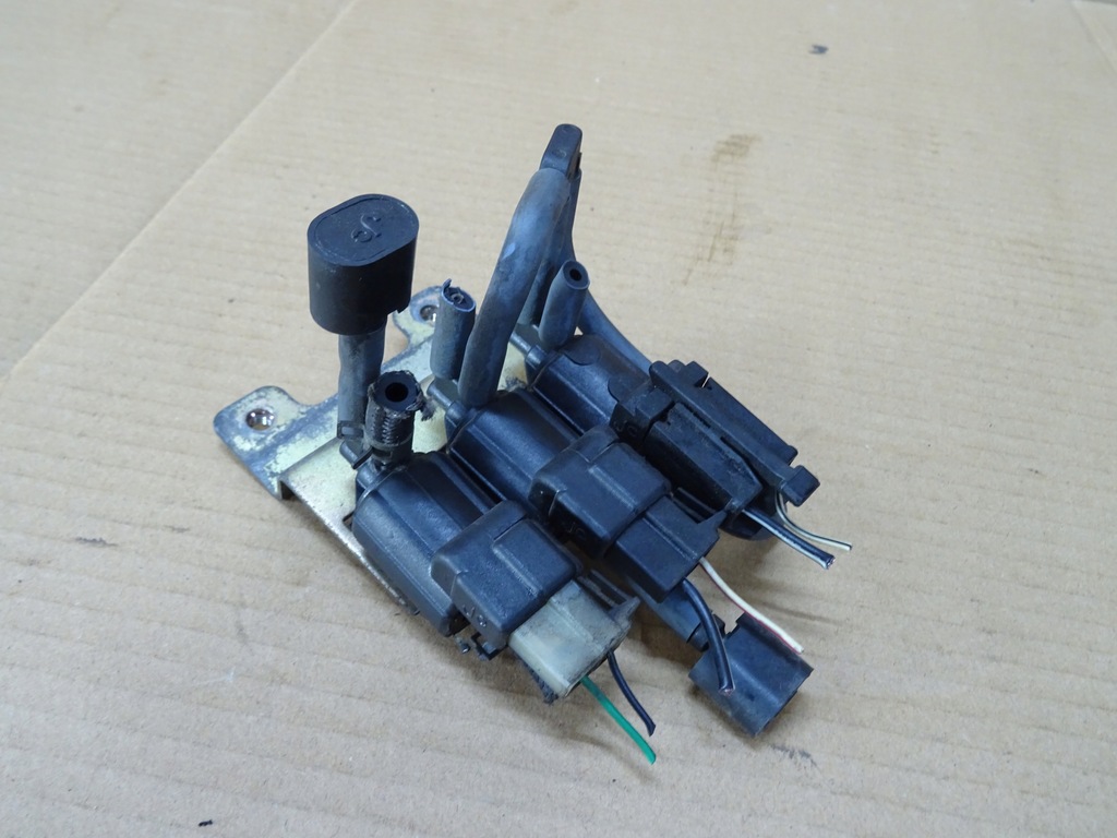 фото №1, Galloper клапан клапаны датчик вакуумa 2,5 tdi