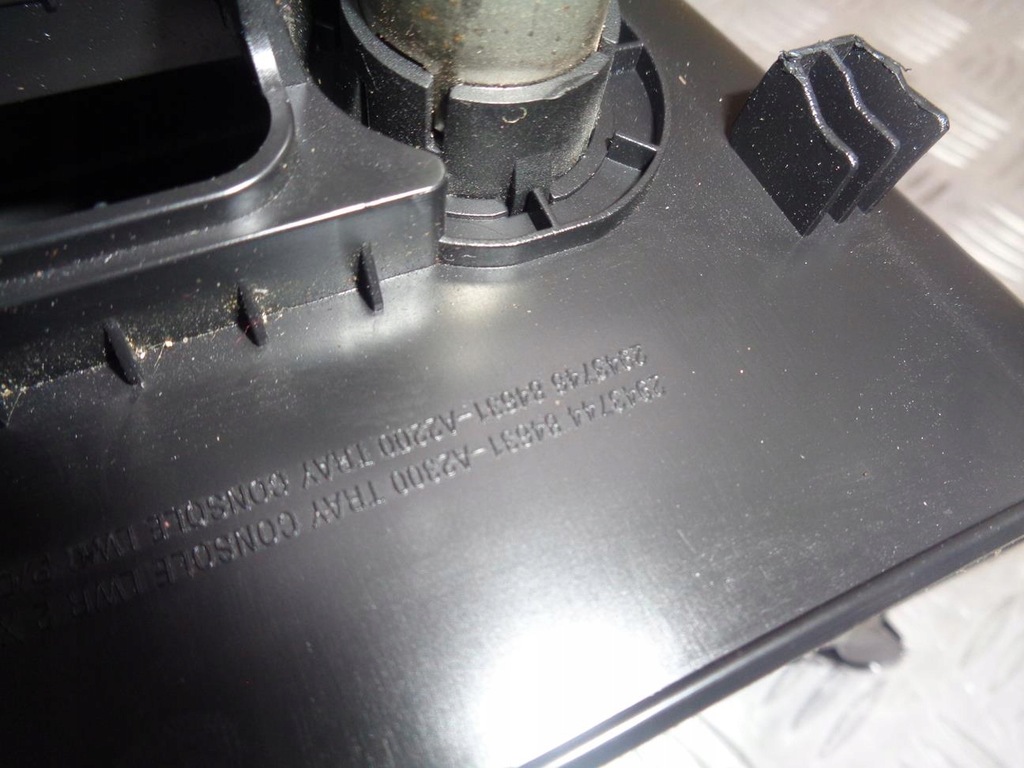 фото №8, Полка бардачок консоли средний kia ceed 2 ii 2012- 84631-a2300 93310-a2000