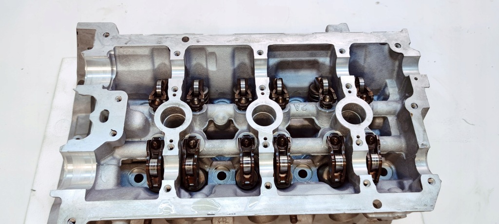 фото №10, Головка комплектна audi a5 a5 a6 c7 a7 2.8 3.2 fsi 06e103404a
