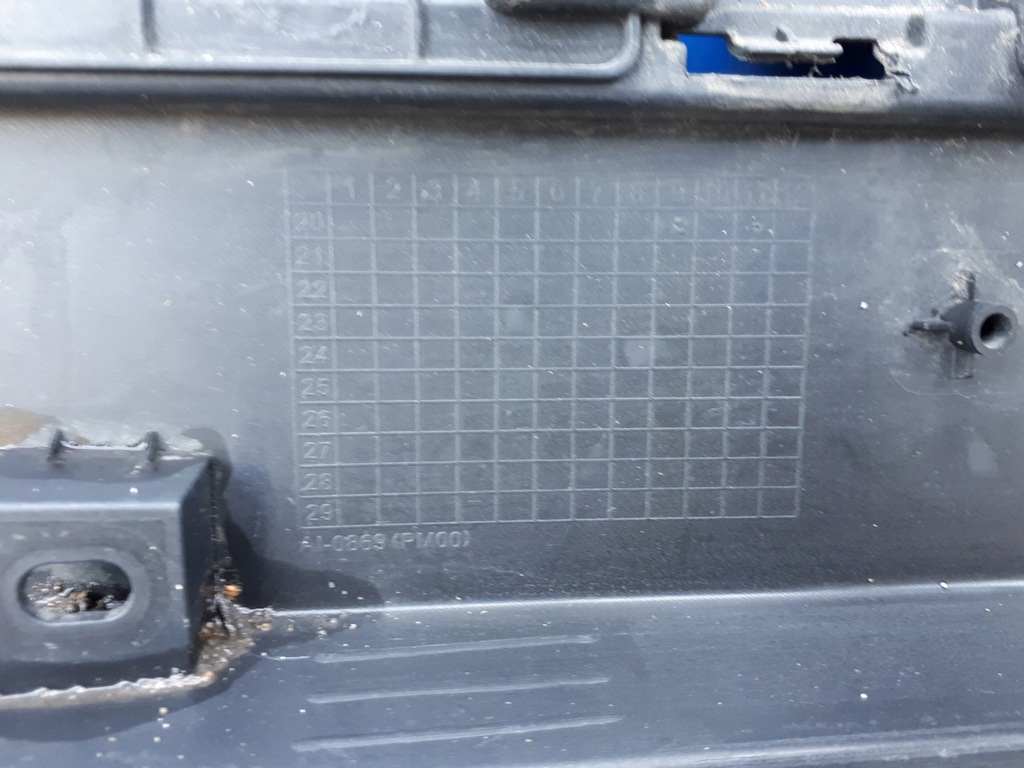 фото №12, Hyundai kona electric lift 20- решітка нижня перед