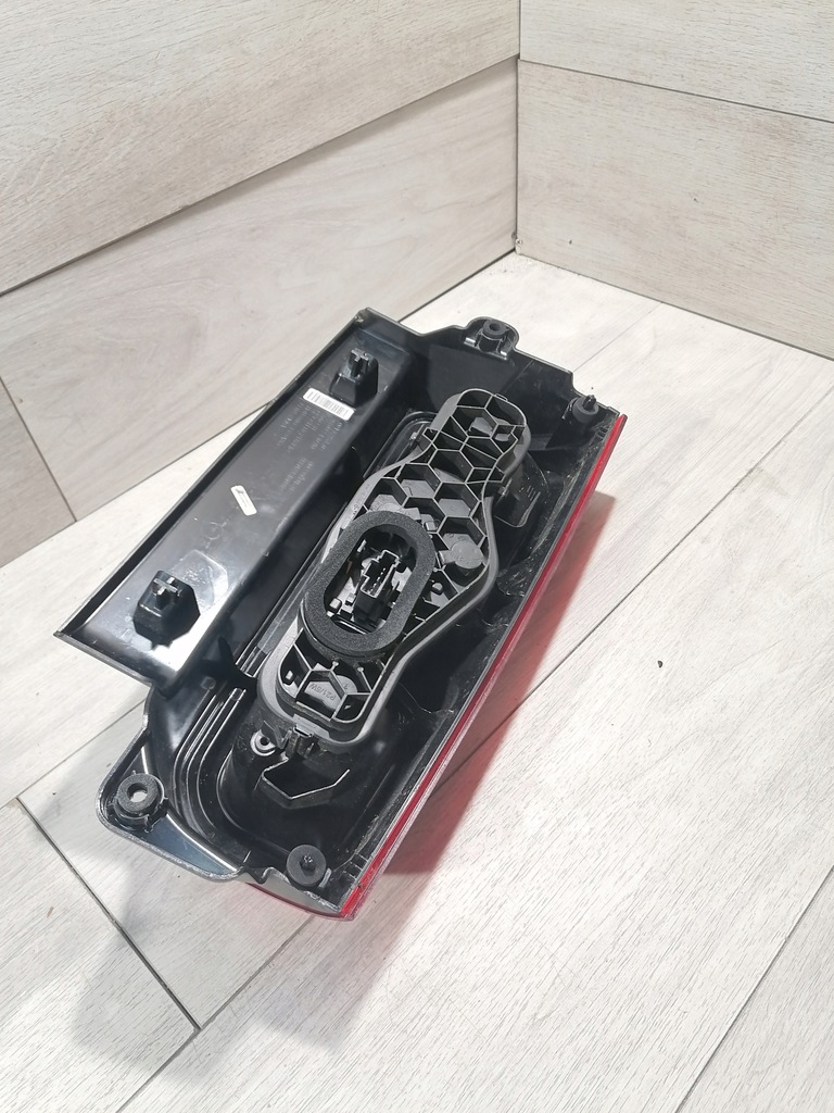 фото №7, Jumpy expert лампа правый задняя 9808243080