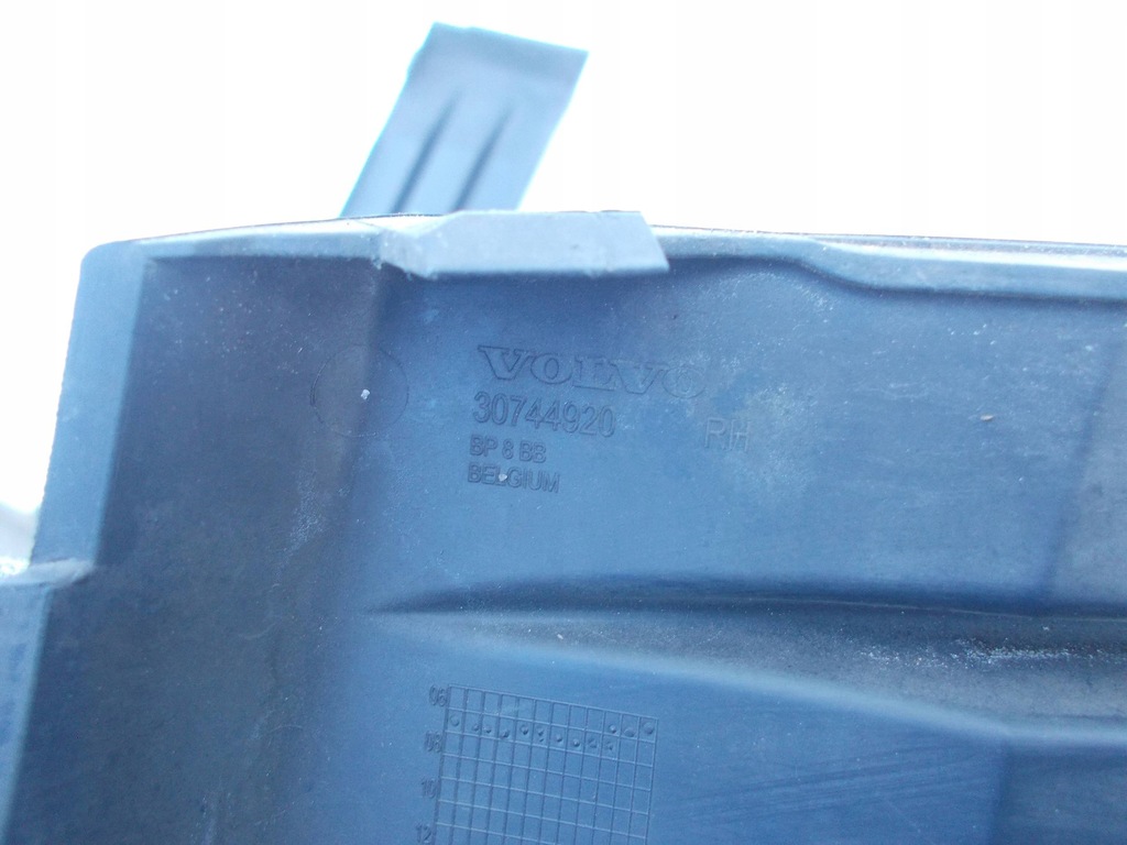 фото №16, Протитуманна фара протитуманні фари лівий правий решітка бампера volvo s40 ii lift 2008