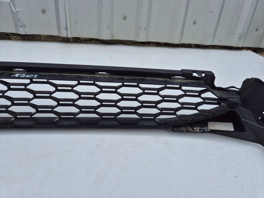 Bmw x3 g01 18- решітка нижня бампера передній 8064599 Київ