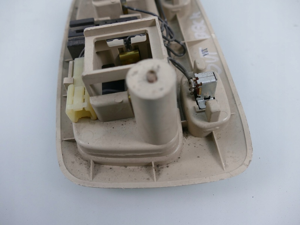 фото №7, Subaru legacy iii outback ii лампа кабины свет