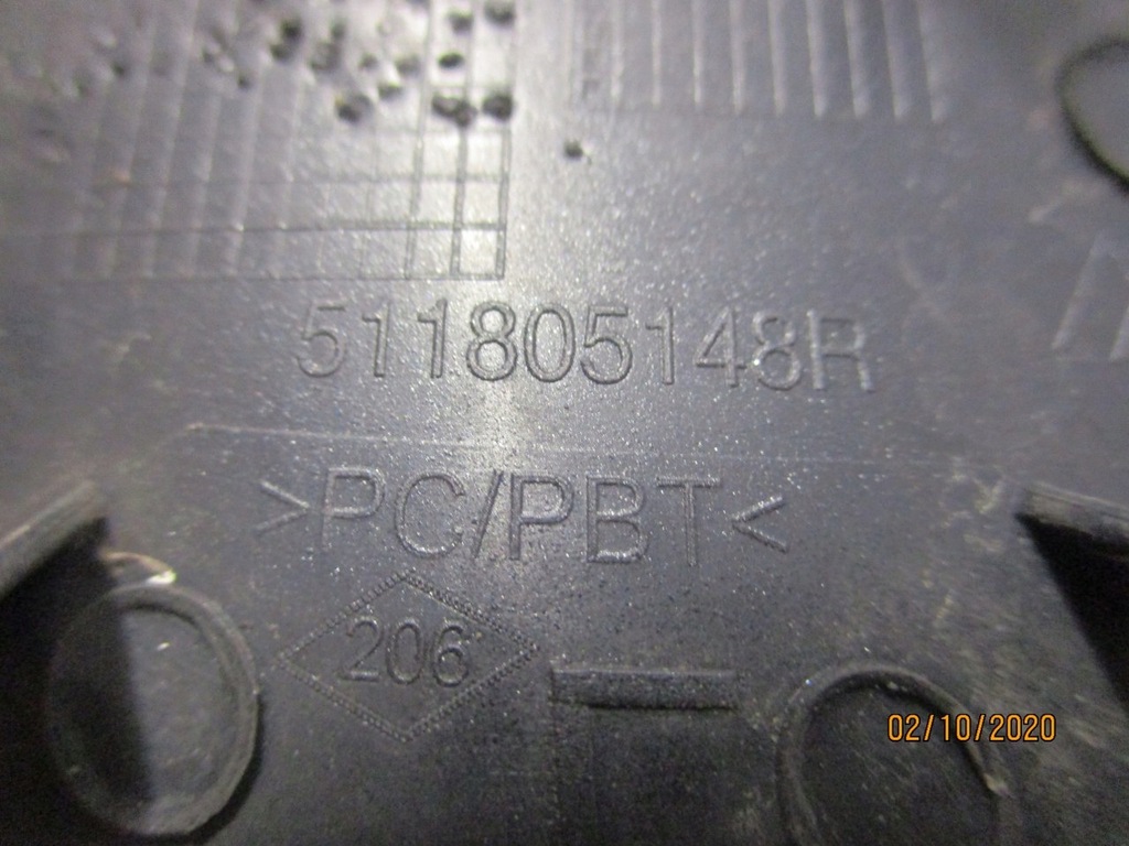 фото №3, Renault megane iv заглушка фаркоп бампер перед