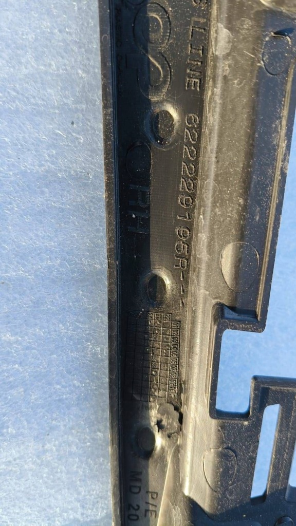 Напрямна кронштейн правий перед renault austral 22- 622229195r Доставка