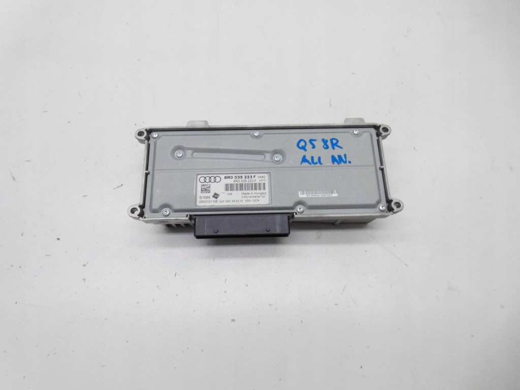 фото №1, Підсилювач 8r0035223f audi q5 8r 2010r. оригінал