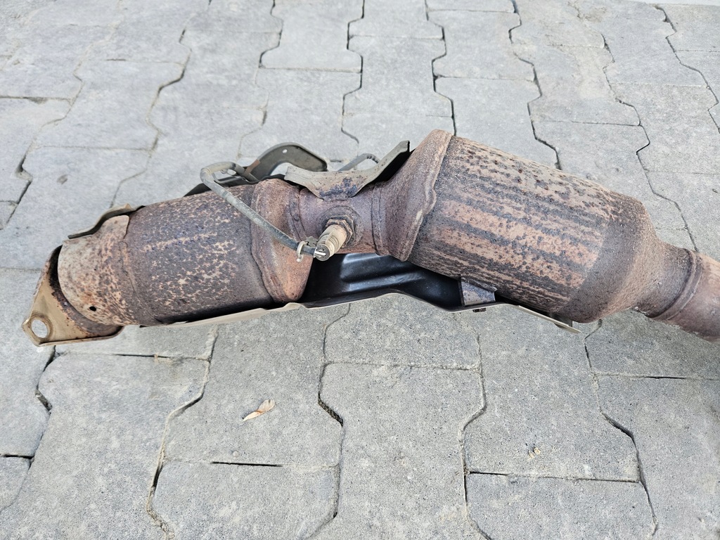 фото №5, Toyota prius plus 12-15 катализатор гаситель