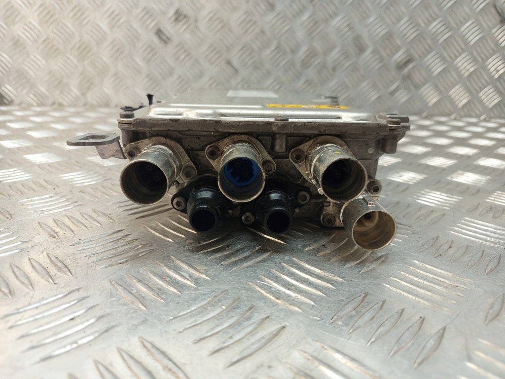 фото №9, Bmw оригінальний номер 5a12c61 x3 g01 x5 g05 модуль блок керування заряджання конвертер напруги