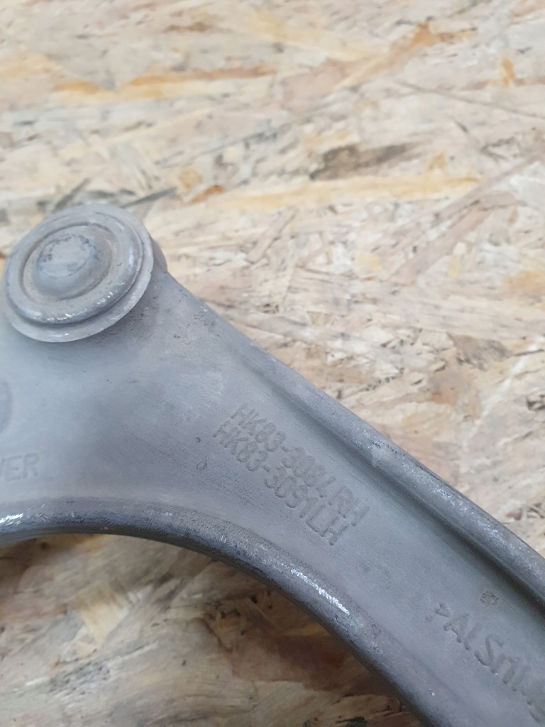 фото №5, Jaguar f-pace важіль верхній правий hk83-3084