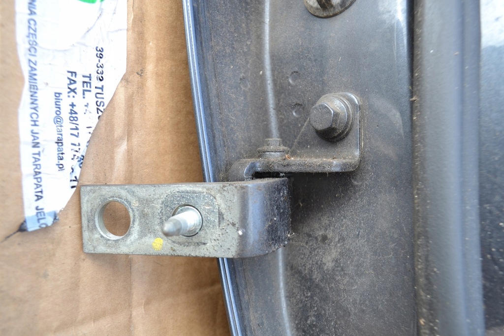 фото №1, Mondeo 4 iv mk4 петля нижний дверь правый задняя задний