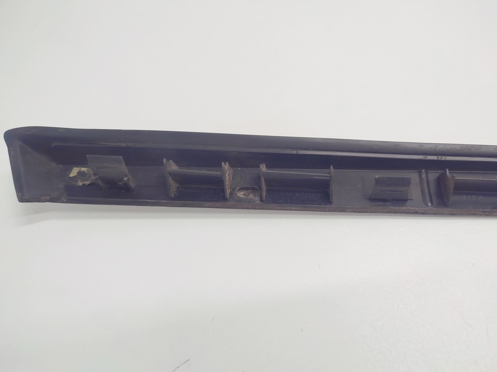 фото №11, Молдинг стекло лобовое 9659145680 правая citroen c5 iii x7 ezrc кронштейн