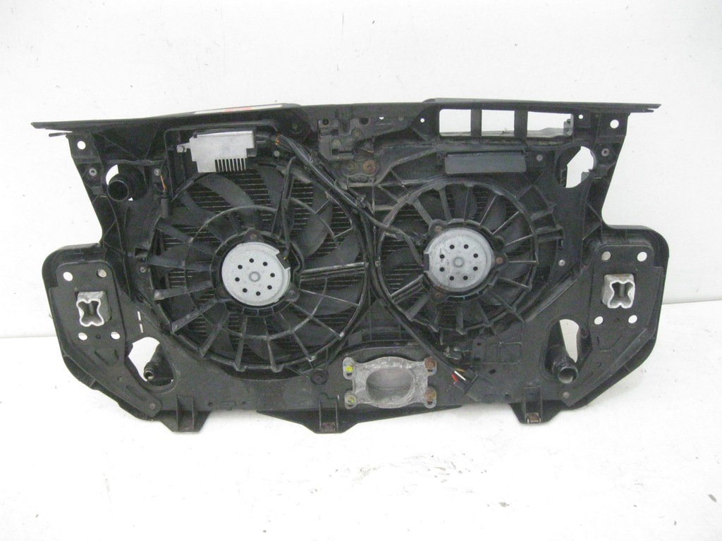 фото №5, Audi a6 4f c6 2.8 fsi pas передній радіатор