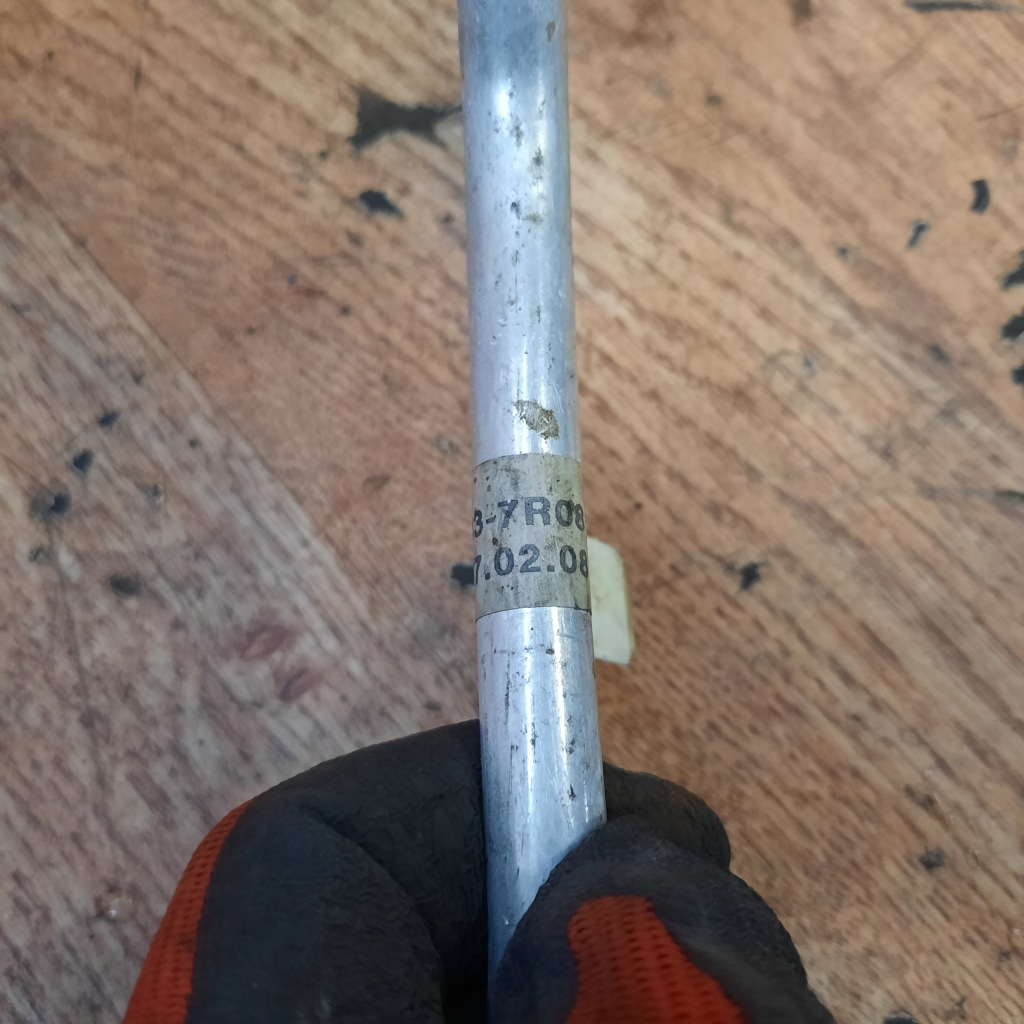 фото №10, Jaguar xf 2.7d шланг масла коробки 4r83-7r081-bd