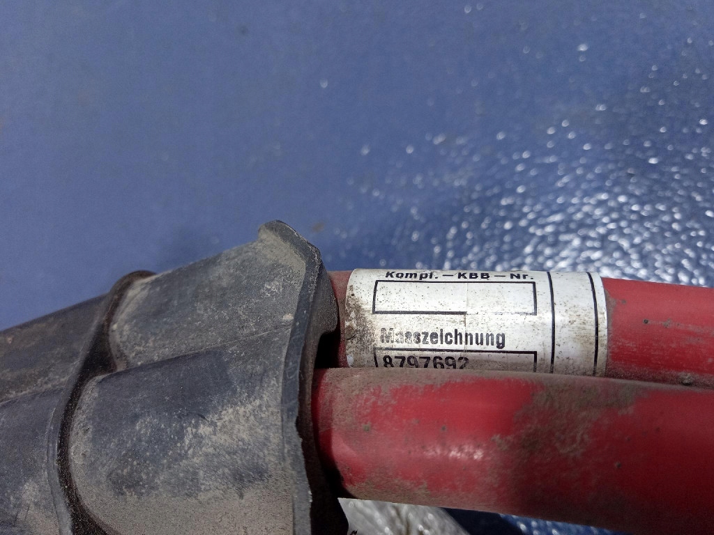 Bmw x6 g06 g05 шланг кабель плюсовой клемма plus 8797693 Недорого