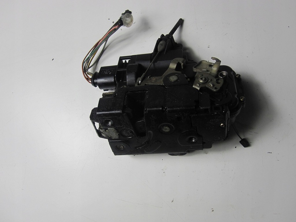 фото №1, Замок двері передній лівий volvo s40 02r