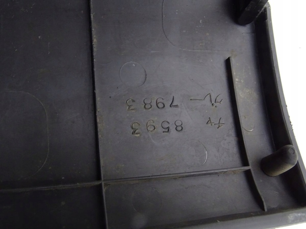 фото №5, Isuzu nkr npr nqr 93-03 бардачок пасажира