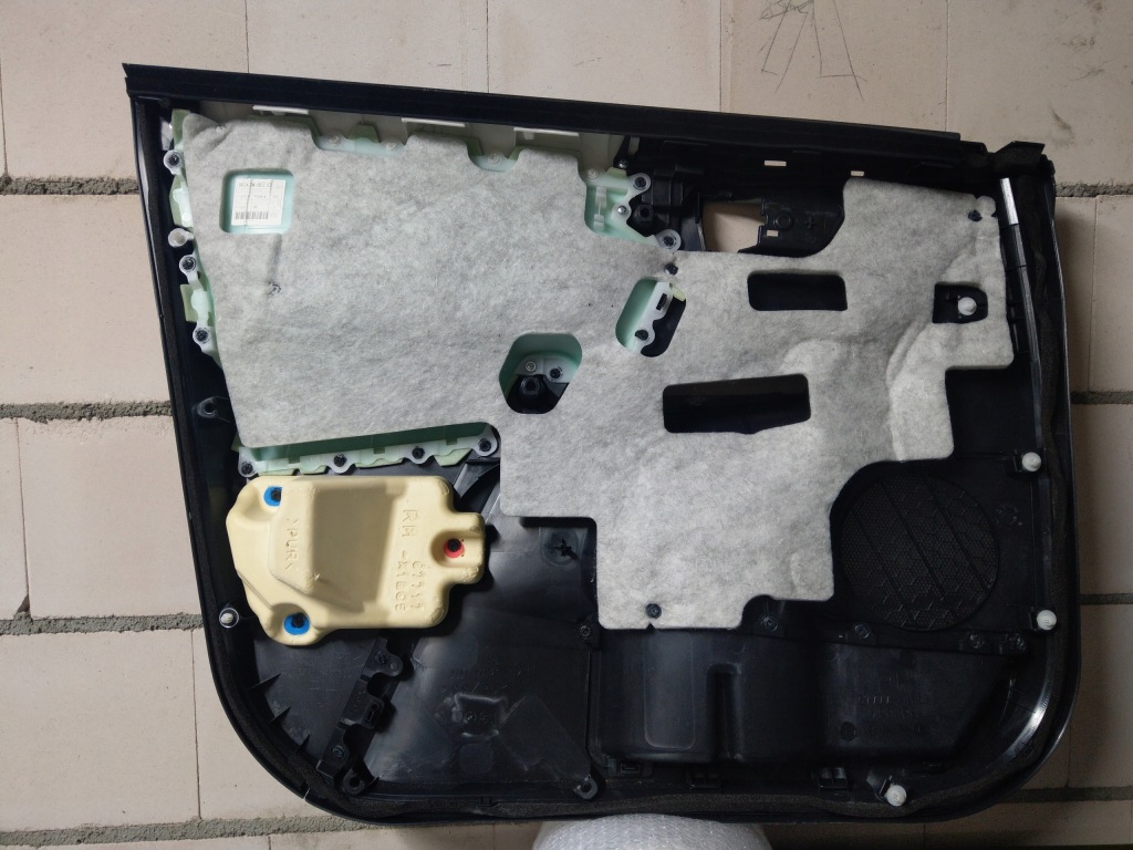 фото №7, Обшивка обивка дверь правый перед toyota rav4 iv