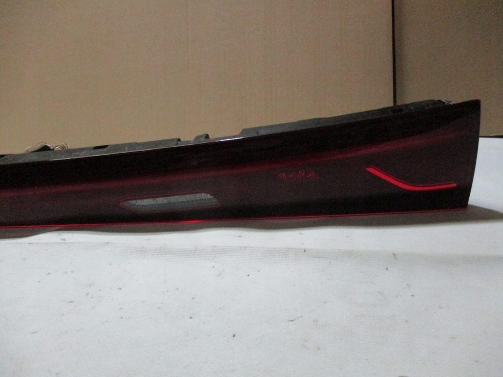 фото №15, Лампа задня середня mercedes eqs w 297 led