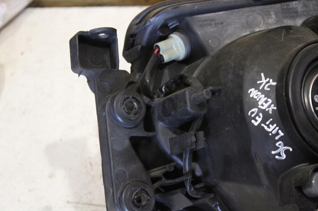 фото №12, Лампа передняя правая subaru forester ii sg lift ксенон eu