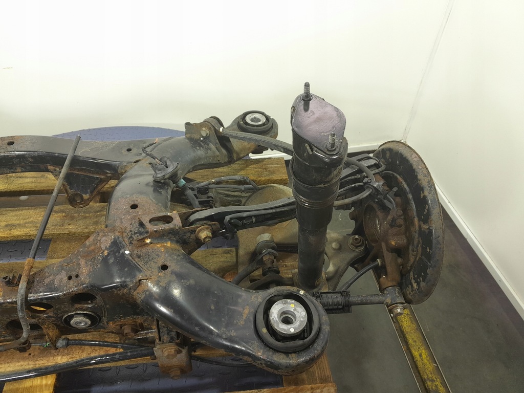 фото №2, Mercedes r w251 3.0 cdi 224 km балка подвеска задняя задняя