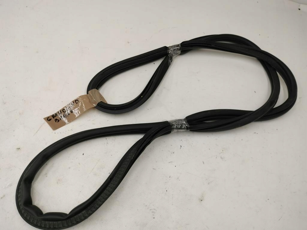 фото №1, Прокладка багажника кузовная крышки opel grandland 1.2 21r org--