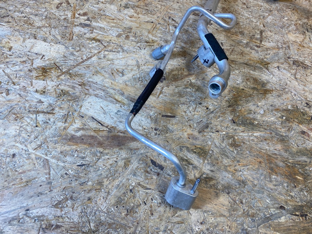 Патрубок шланг труба кондиціонера opel e-mokka b peugeot e-2008 ii f78618 Київ