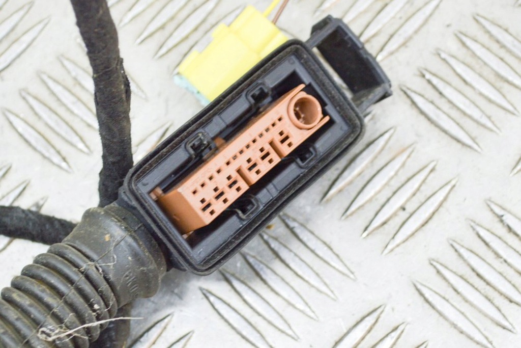 фото №6, Audi q5 8r передние правое дверь проводка 8r0971030ch 2017