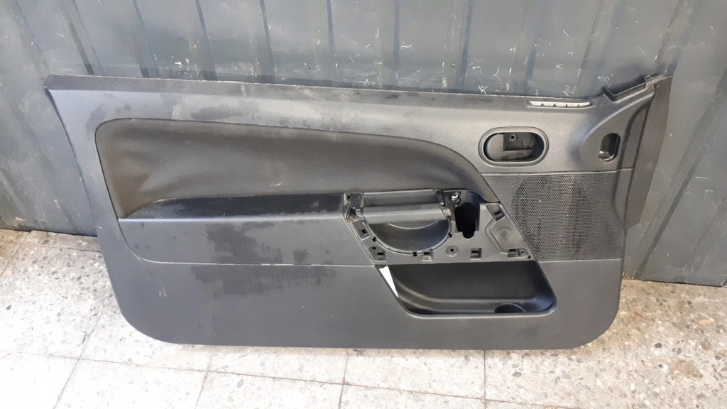 фото №1, Обшивка лівий fiesta mk6