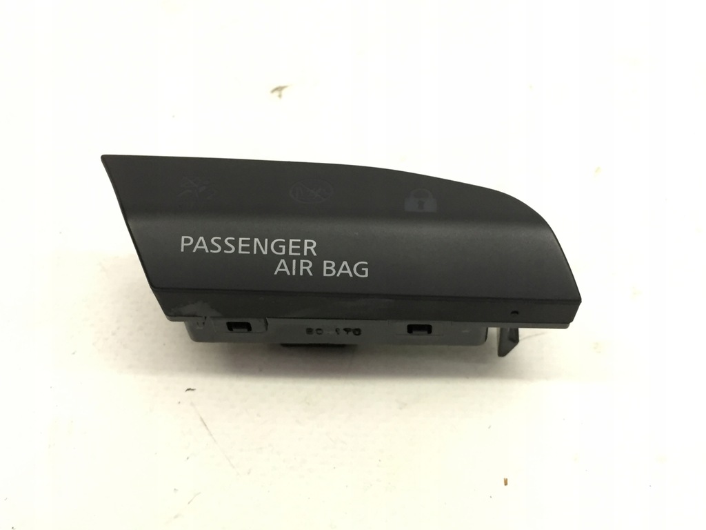 фото №1, Micra k14 дисплей passenger air bag