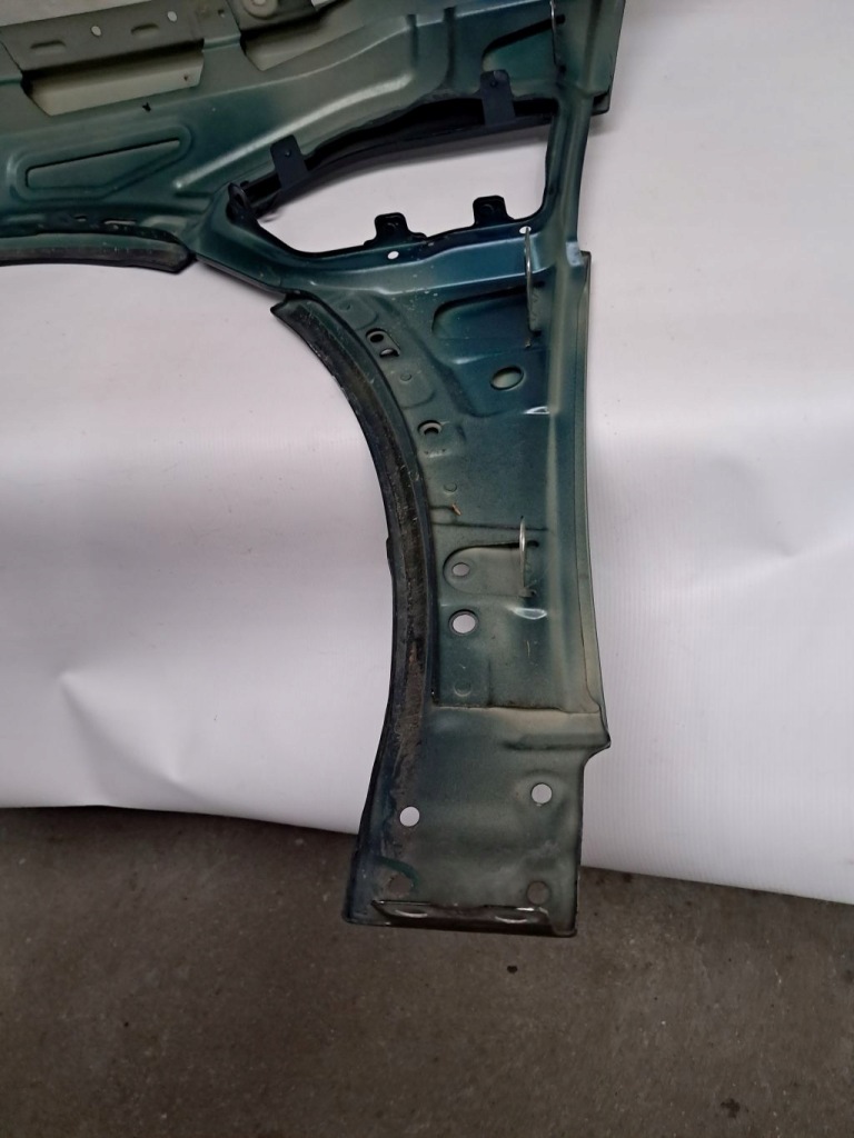 Крило передній правий audi e-tron 4ke821022c 2018-2024 Ціна