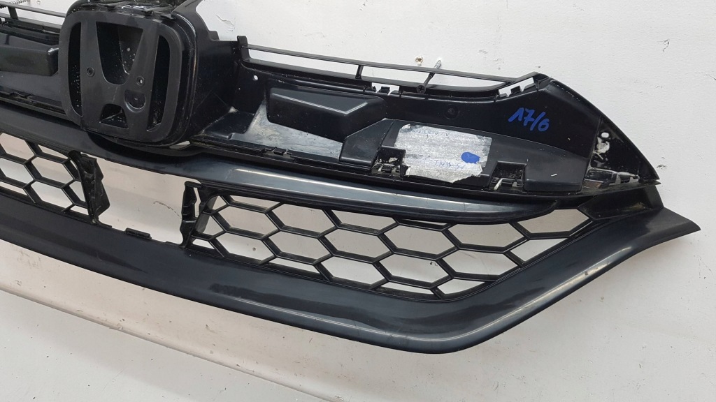 фото №3, Honda cr-v 17- решітка радіатора решітка радіатора