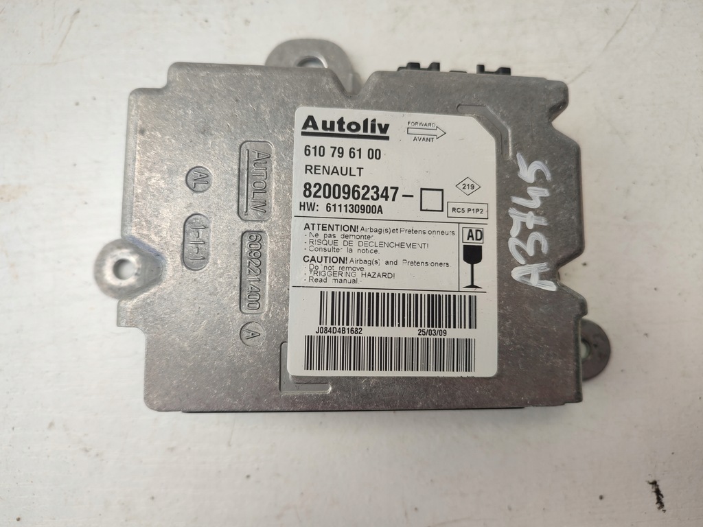 фото №1, Датчик блок управления модуль подушка безопасности renault clio iii lift 8200962347