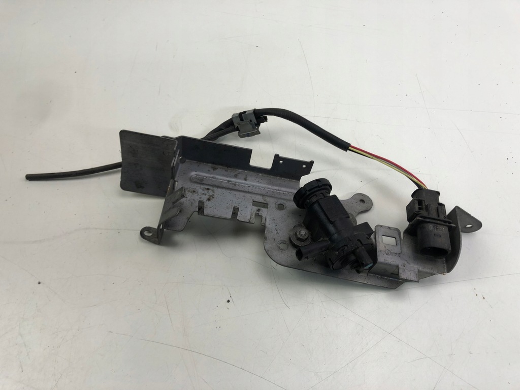 фото №6, Toyota auris ii 1.6 d4d клапан вакуумa 8509323-02