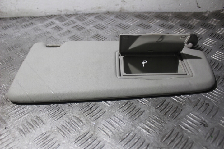 фото №1, Защита солнцезащитная правая renault clio iii ov369