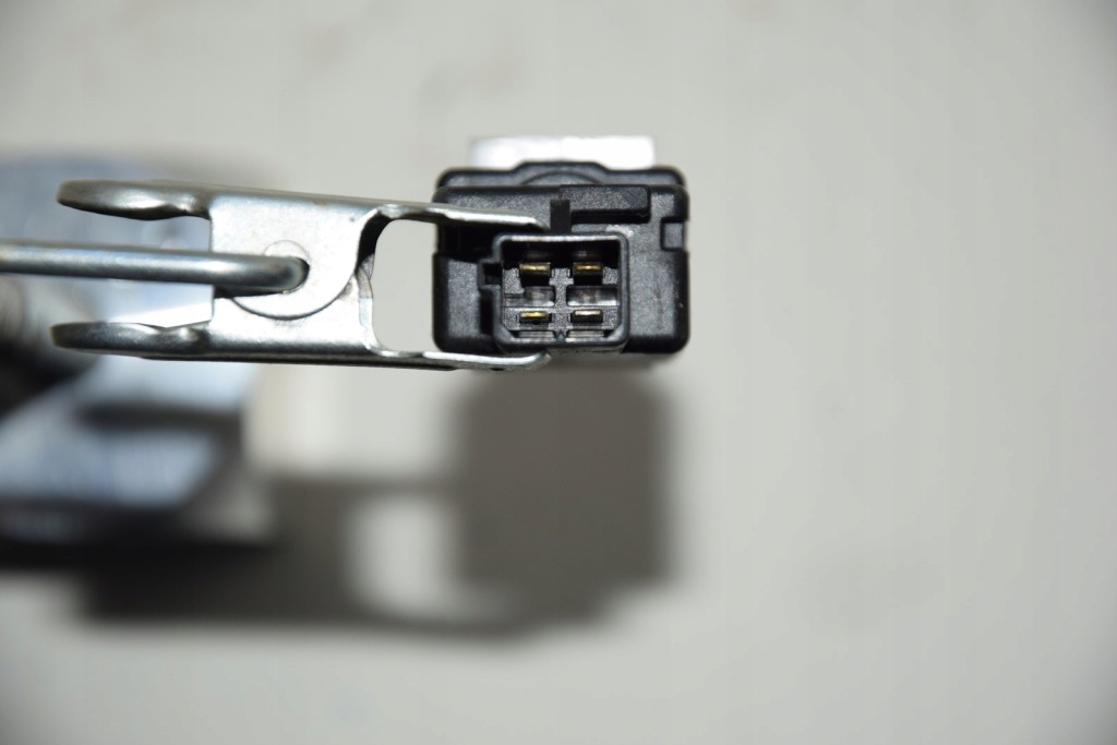 Alfa romeo 159 2.4d датчик света стоп Доставка