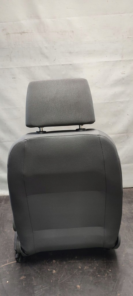 фото №13, Сиденье сиденья комплект vw golf v plus 1,9 tdi la7w