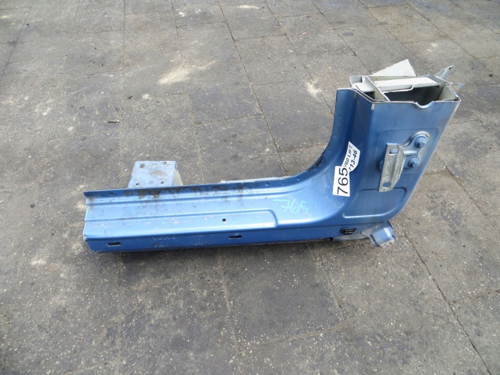 фото №1, Volvo v60 s60 ii lift поріг блок двигуна правий перед 713-