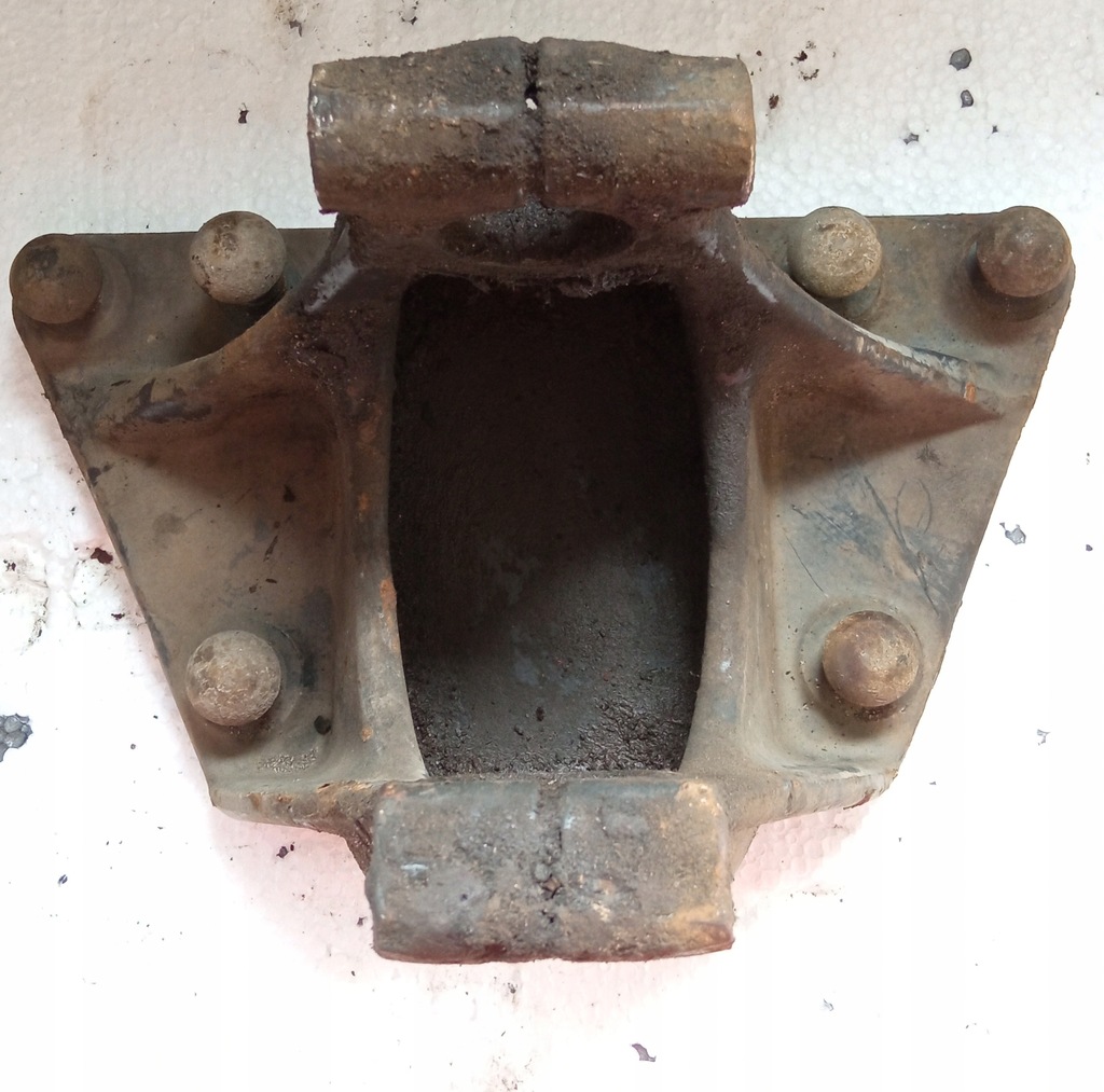 фото №1, Кронштейн кронштейн рессора scania 4 r