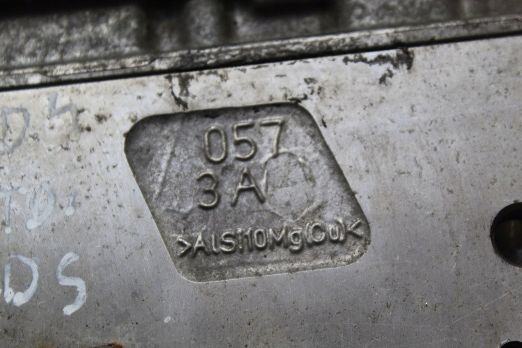 фото №13, Головка ліва audi a8 d4 4.2 tdi cds 0573a