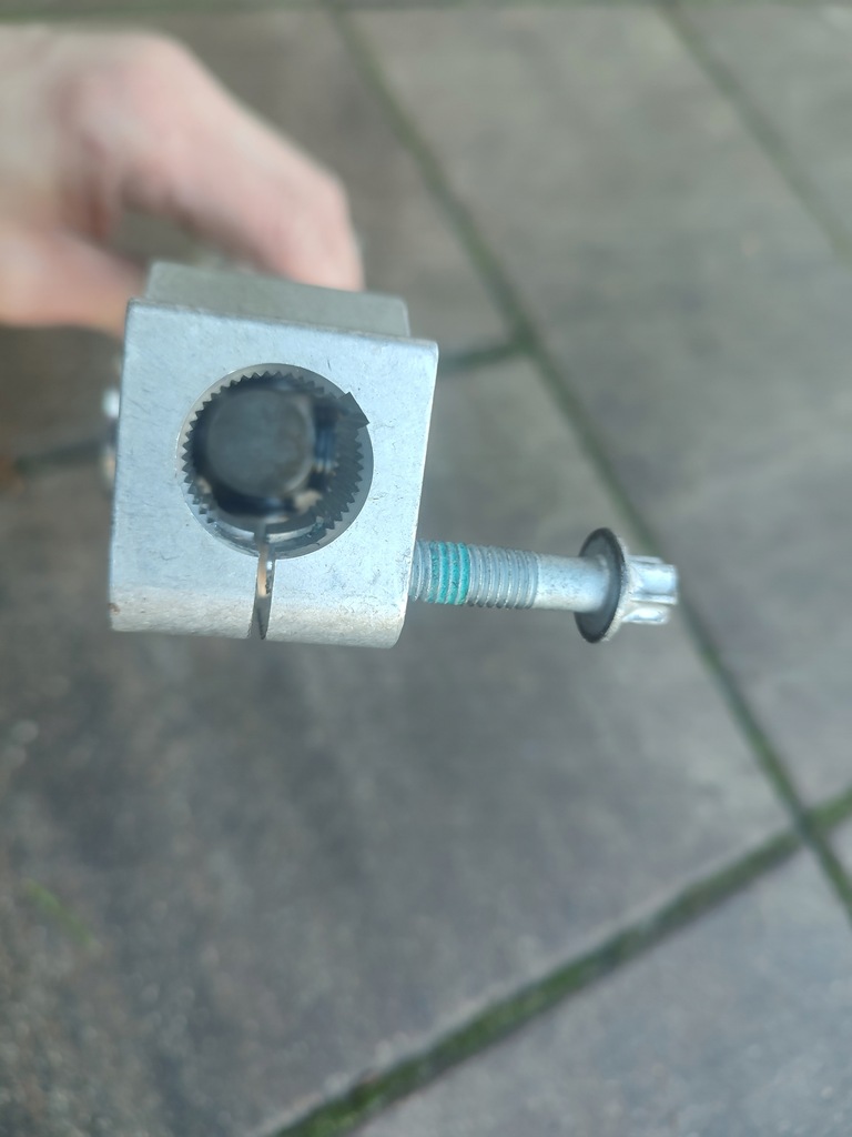 фото №8, Вал колонки кермового bmw x1 f48 eu