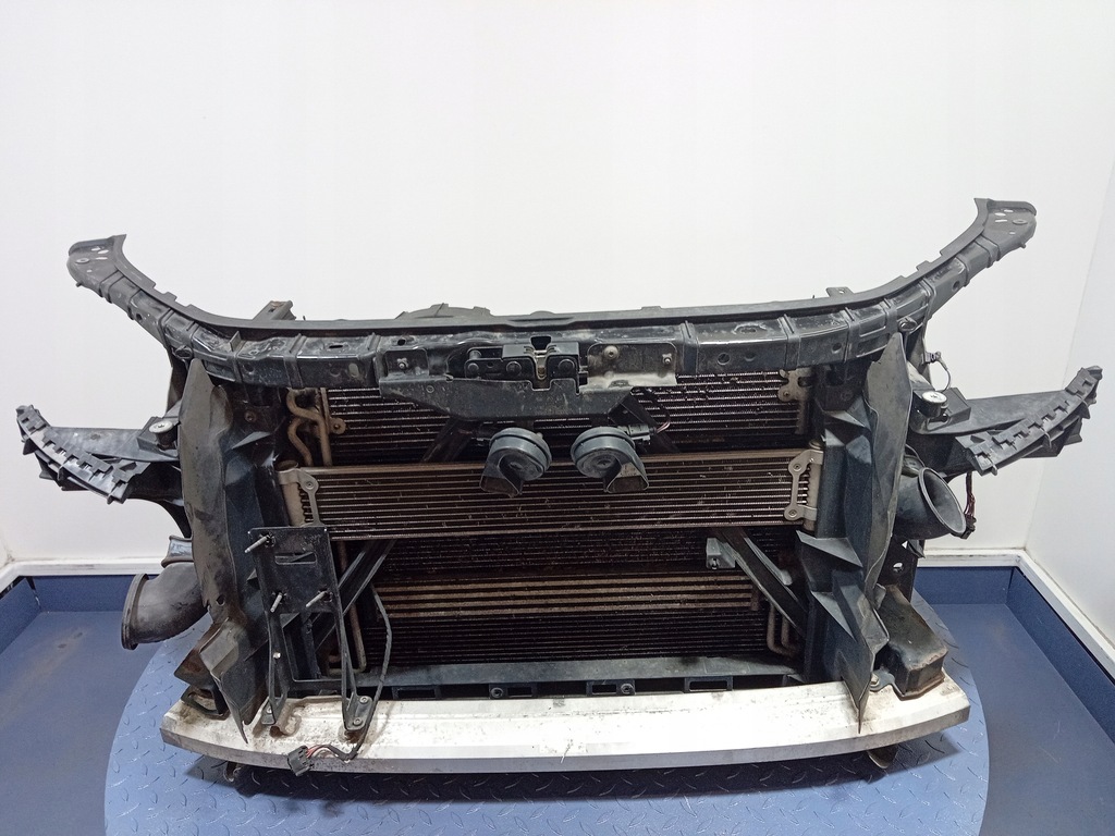 фото №1, Audi q7 4l 4.2 tdi pas передній радіатор комплект