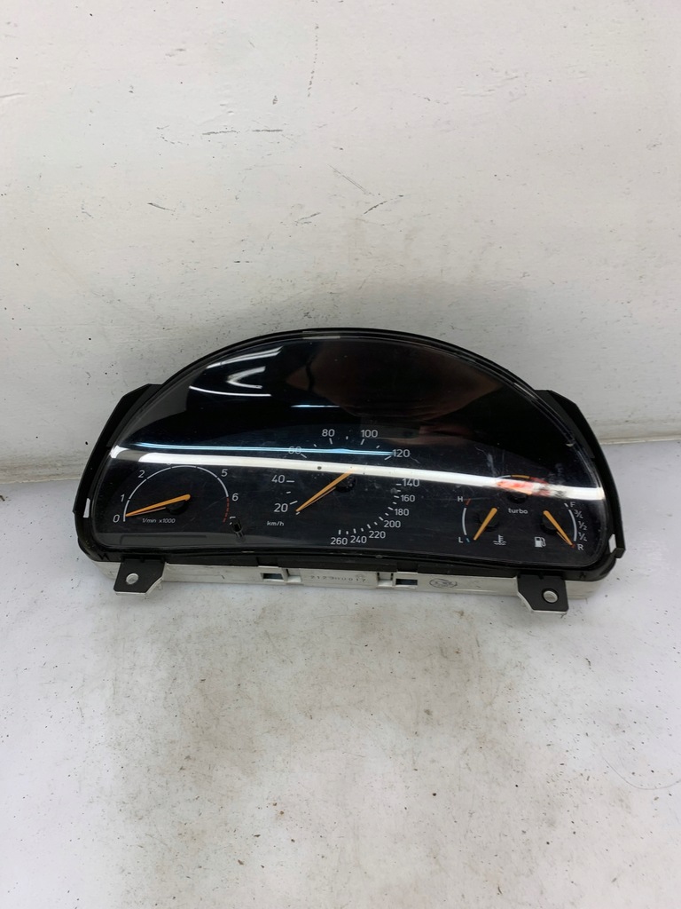 фото №1, Лічильник приладова панель 69295-310t saab