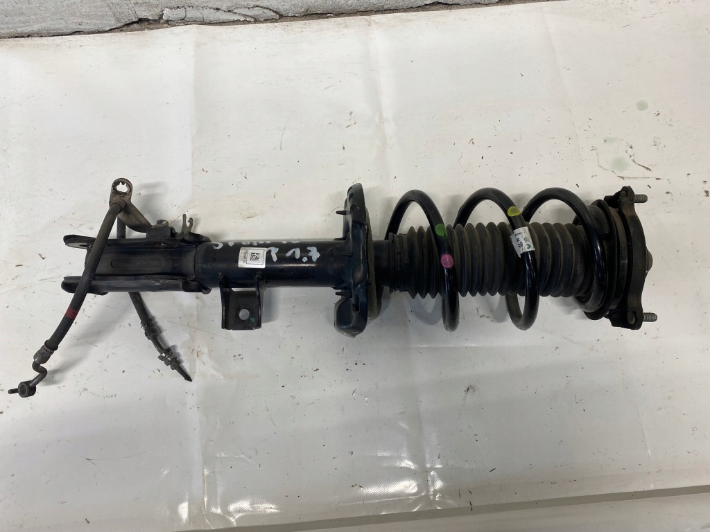 фото №1, Hyundai tucson ii 1.7 амортизатор амортизационная стойка правый