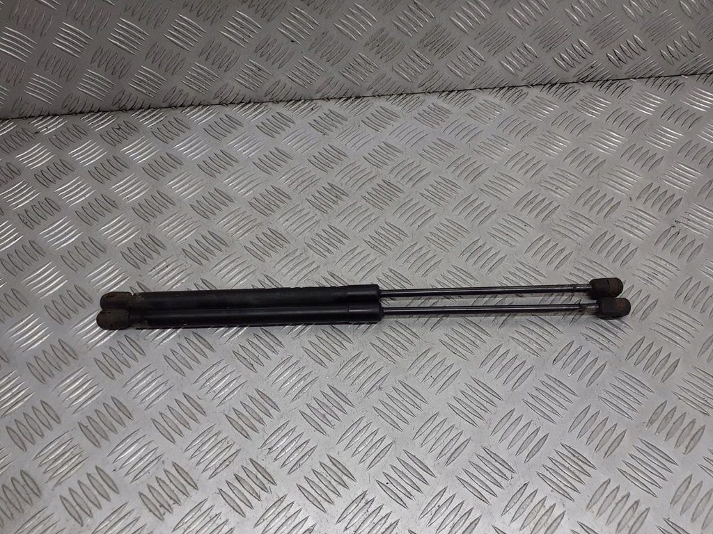 фото №1, Амортизатори кришки задня opel corsa c