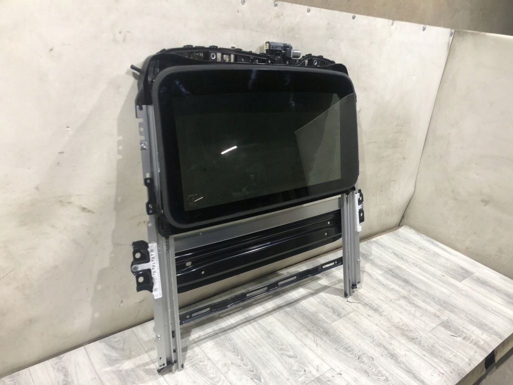 фото №3, Lexus es viii 2020 300h люк