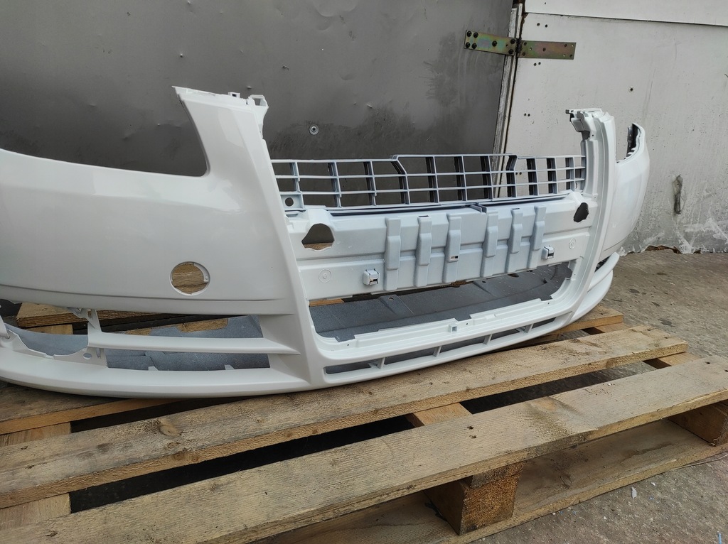 фото №13, Бампер audi a4 b7 pdc ly9c