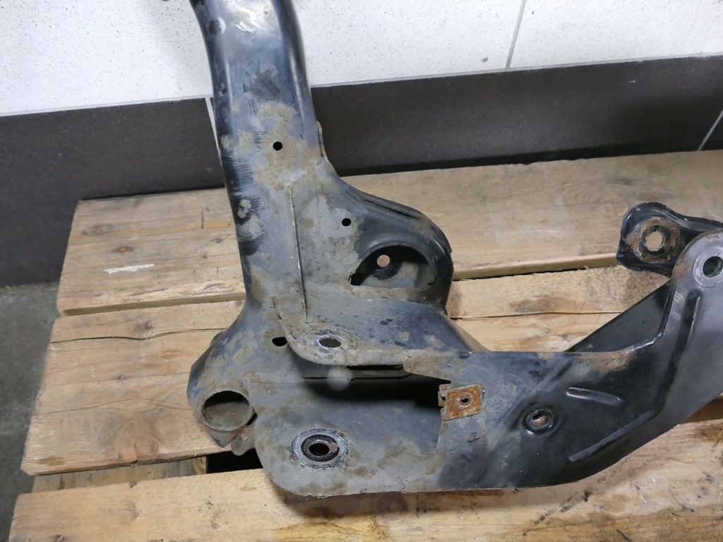 фото №11, Mercedes r171 3.5 v6 подрамник подрамник подрамник перед